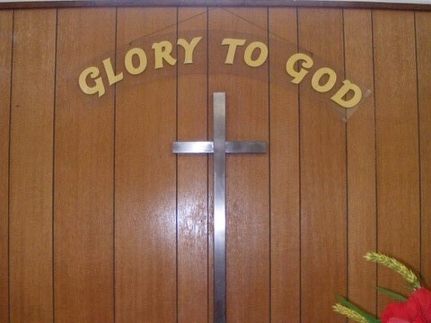 St P  glory to God